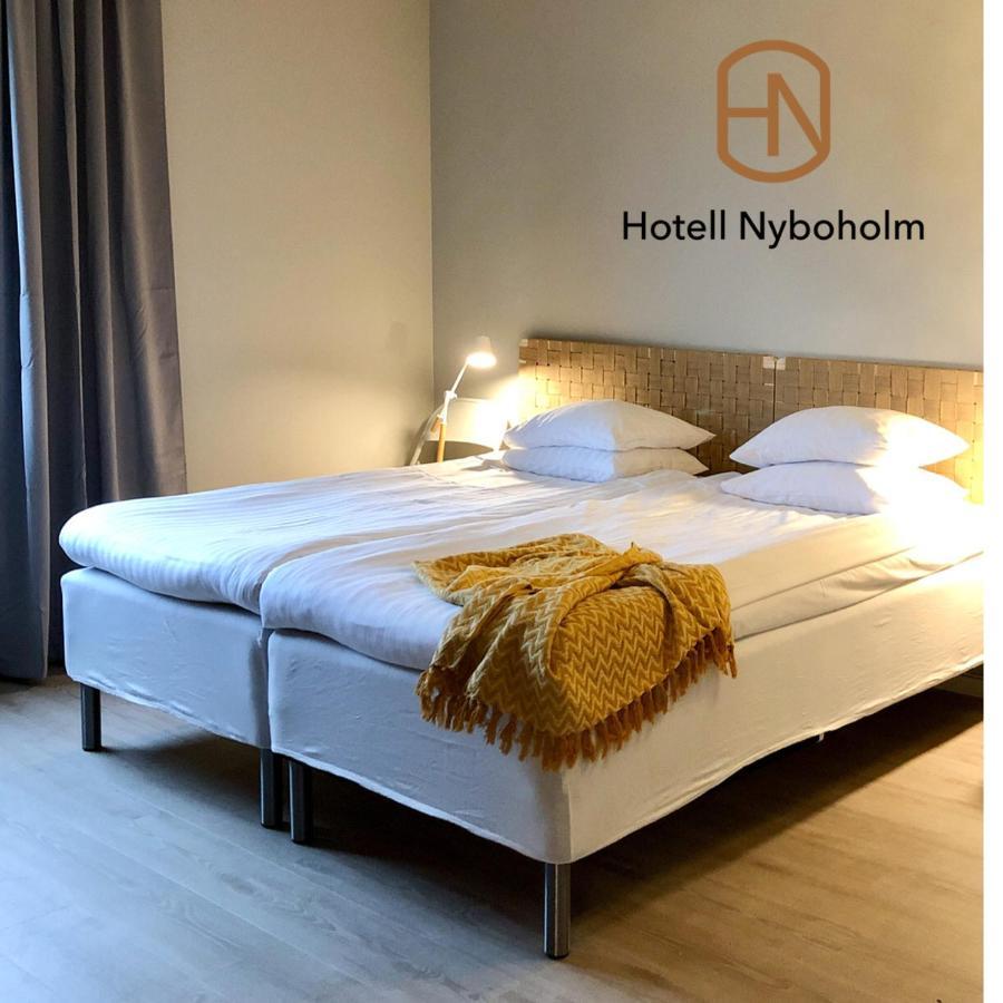 أولريسيهامن Hotell Nyboholm المظهر الخارجي الصورة